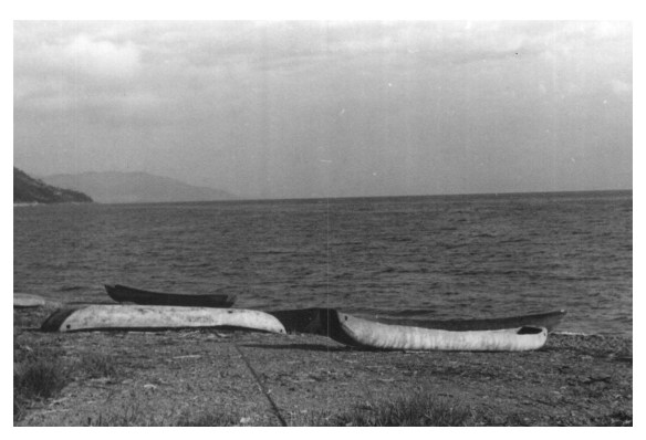 Zyoba canoes drying number 25 1950